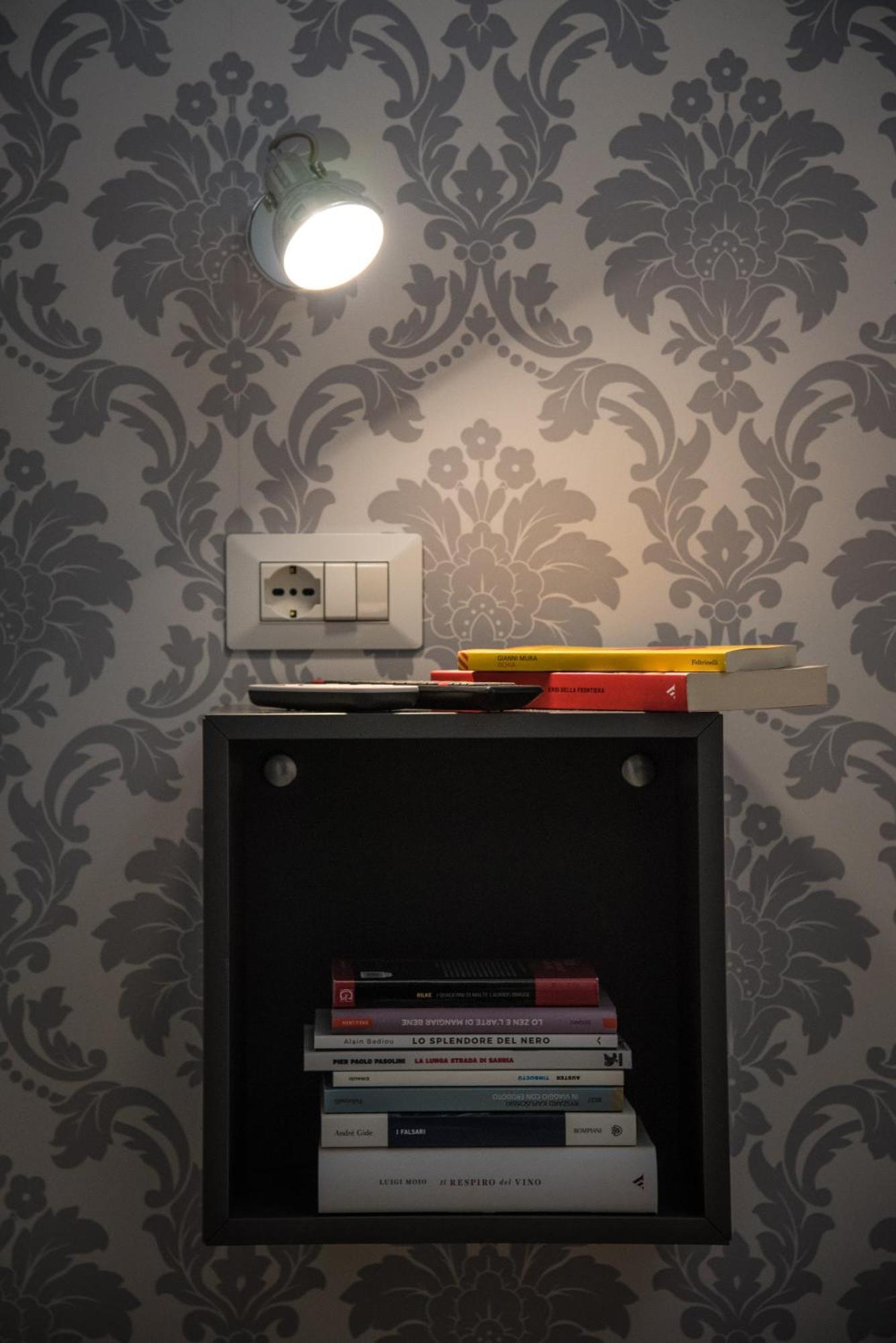 Inside Roma Rooms ภายนอก รูปภาพ