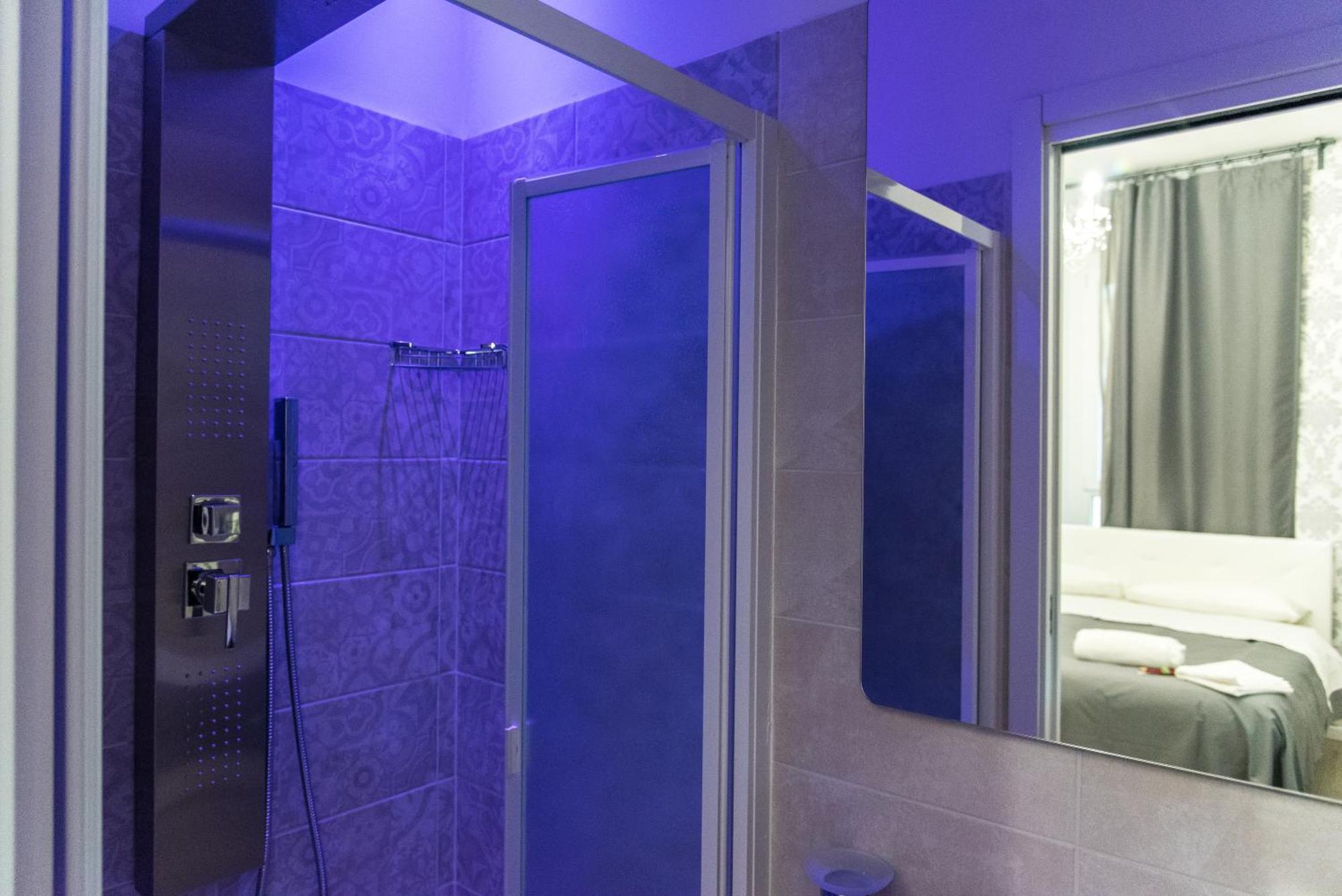 Inside Roma Rooms ภายนอก รูปภาพ