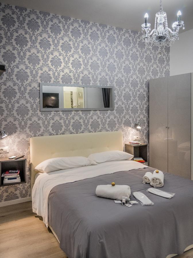 Inside Roma Rooms ภายนอก รูปภาพ